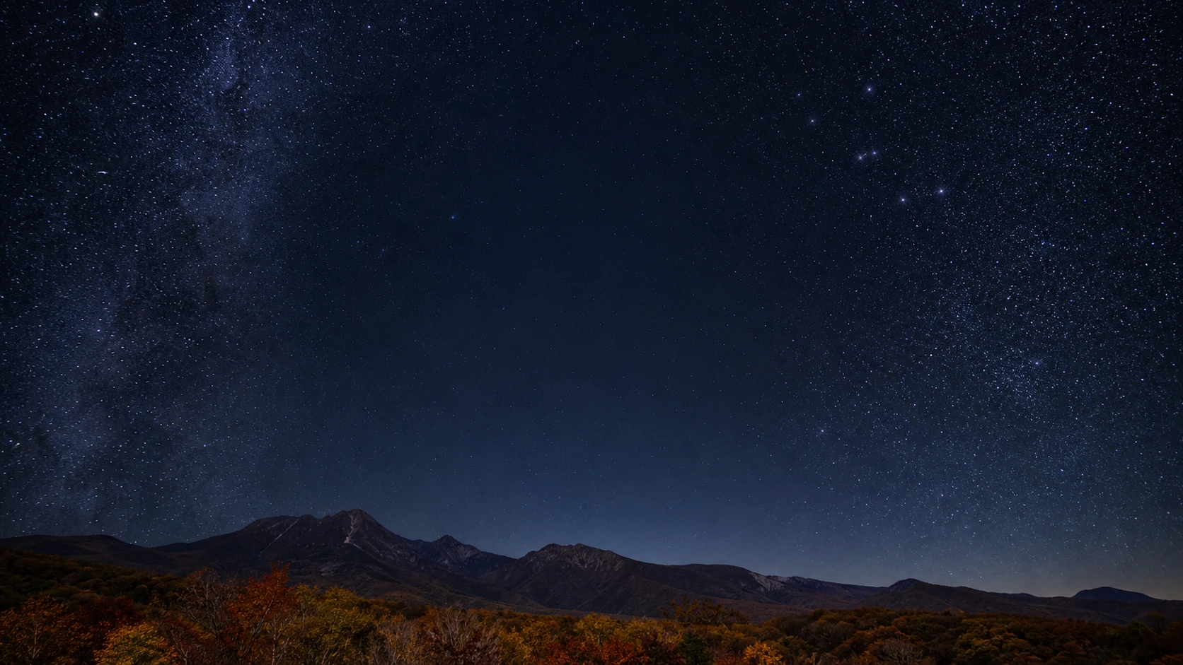 夜の那須連山と星空